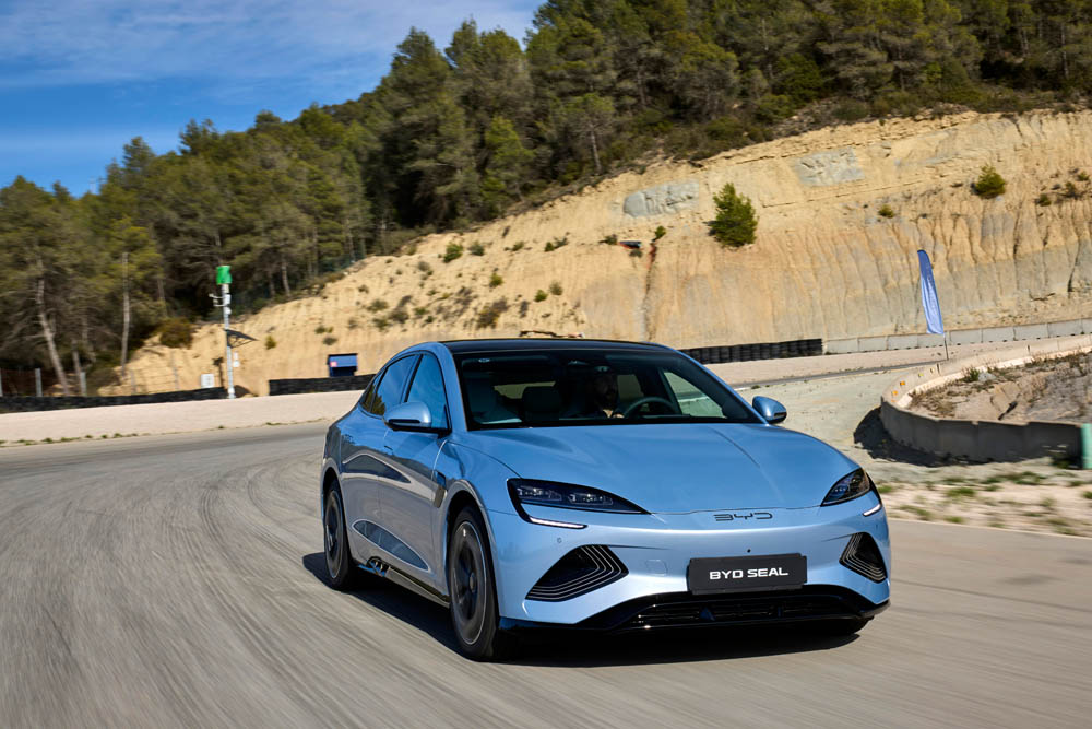 Primera prueba del BYD Seal. Un dolor de cabeza para el Tesla Model 3 49 Motor16 BYD Seal 41 Motor16