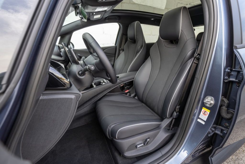 Primera prueba del BYD Dolphin 2024. Hacia la democratización del eléctrico 22 Motor16 BYD Dolphin Interiores 16 Motor16