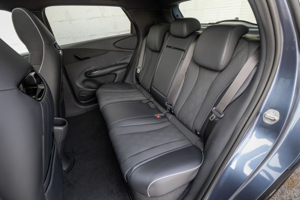 Primera prueba del BYD Dolphin 2024. Hacia la democratización del eléctrico 23 Motor16 BYD Dolphin Interiores 17 Motor16