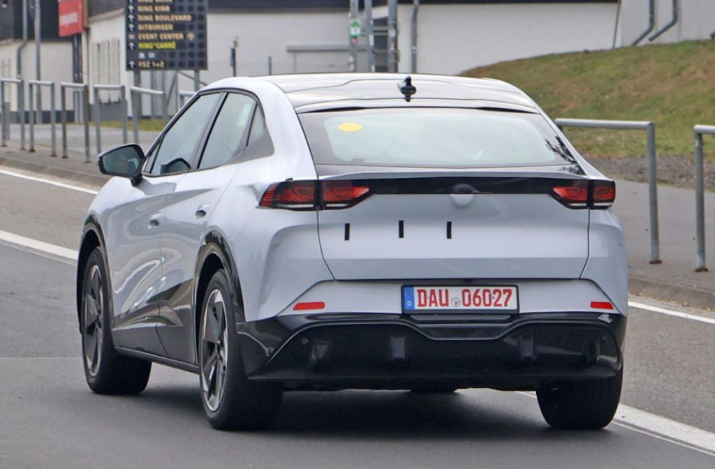 El modelo de Cupra que va a dar nombre a una nueva marca en China 15 Motor16 China Tavascan 14 Motor16
