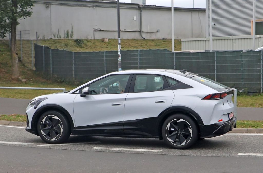 El modelo de Cupra que va a dar nombre a una nueva marca en China 9 Motor16 China Tavascan 8 Motor16