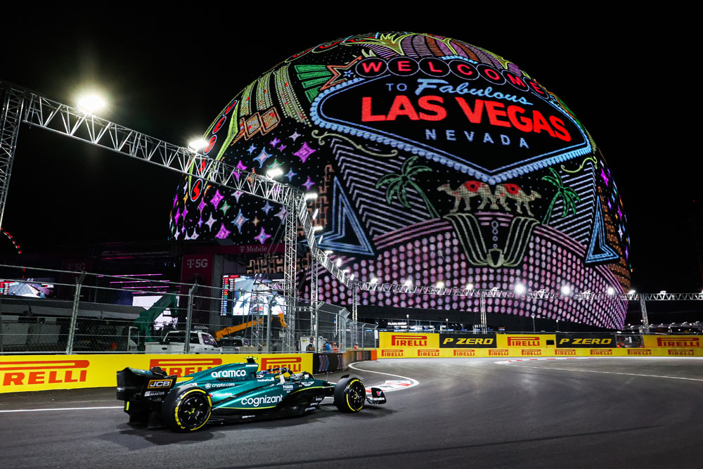 Previo GP Abu Dabi. A tortas, entre todos, por la 'pasta' 6 Motor16 EuropaPress 5585558 14 alonso fernando spa aston martin f1 team amr23 action in front of the Motor16