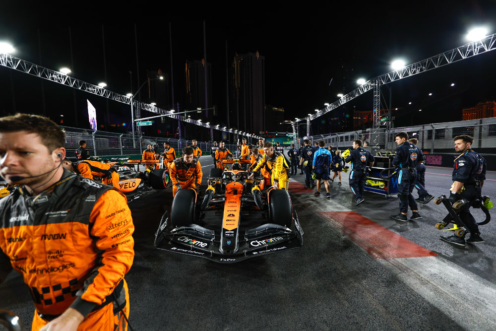 Previo GP Abu Dabi. A tortas, entre todos, por la 'pasta' 4 Motor16 EuropaPress 5587389 starting grid 04 norris lando gbr mclaren f1 team mcl60 during the 2023 Motor16