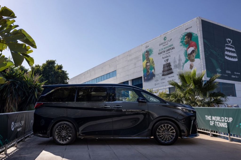 Lexus LM Copa Davis Malaga 20233 Motor16