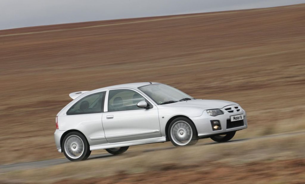 Los coches de MG que dejaron huella 1 Motor16 MG ZS Motor16