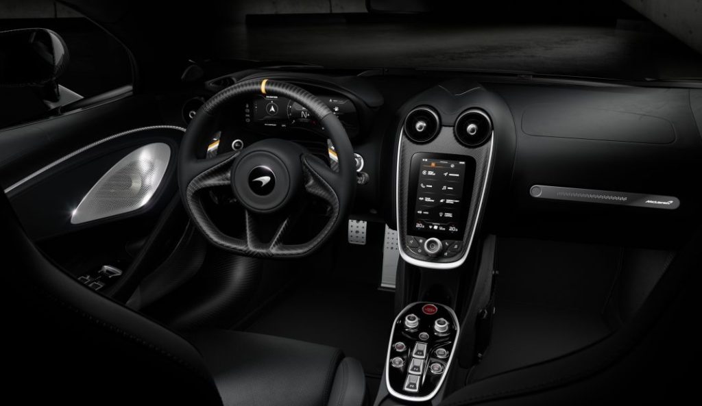 McLaren 60 aniversario anos triple corona 5 Motor16