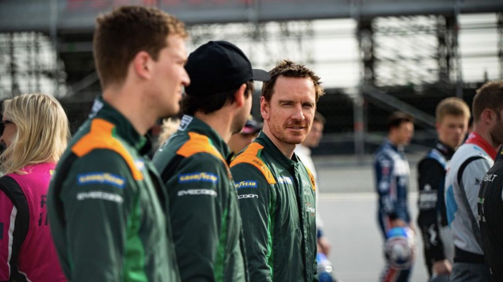Así pasó Michael Fassbender de triunfar como actor a pilotar en Le Mans 3 Motor16 Michael Fassbender de actor a piloto Le Mans3 Motor16