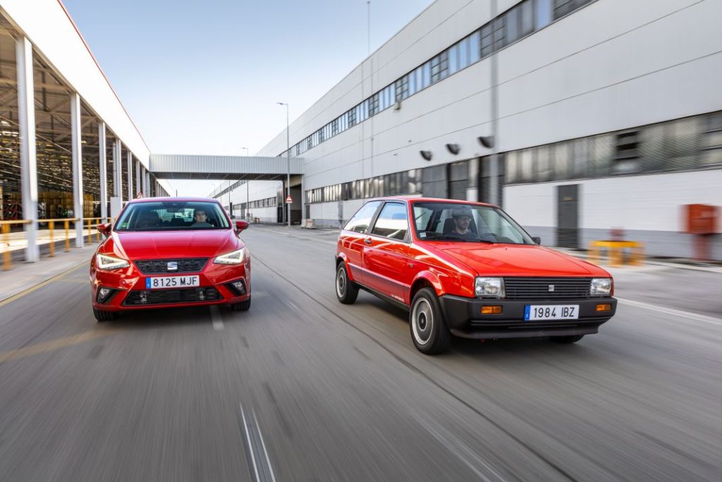 Prueba de Seat Ibiza I & Ibiza V: El pequeño coche que salvó a una gran compañía 4 Motor16 Motor16 Seat Ibiza 40aiversario 30 Motor16