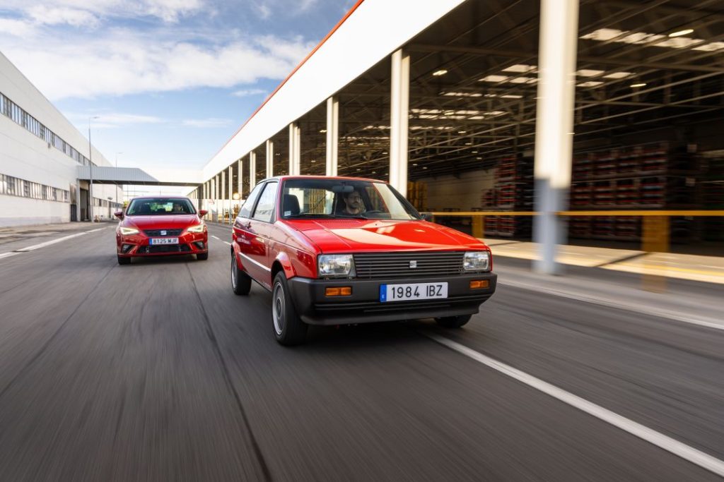Prueba de Seat Ibiza I & Ibiza V: El pequeño coche que salvó a una gran compañía 20 Motor16 Motor16 Seat Ibiza 40aiversario 31 Motor16