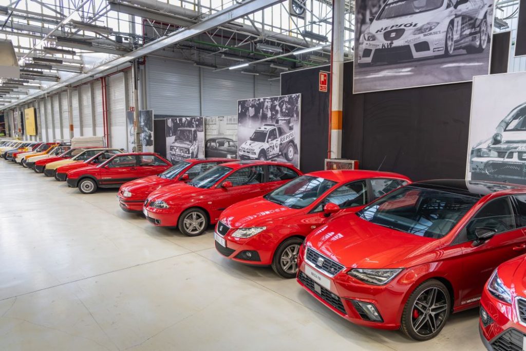 Prueba de Seat Ibiza I & Ibiza V: El pequeño coche que salvó a una gran compañía 8 Motor16 Motor16 Seat Ibiza 40aiversario 43 Motor16