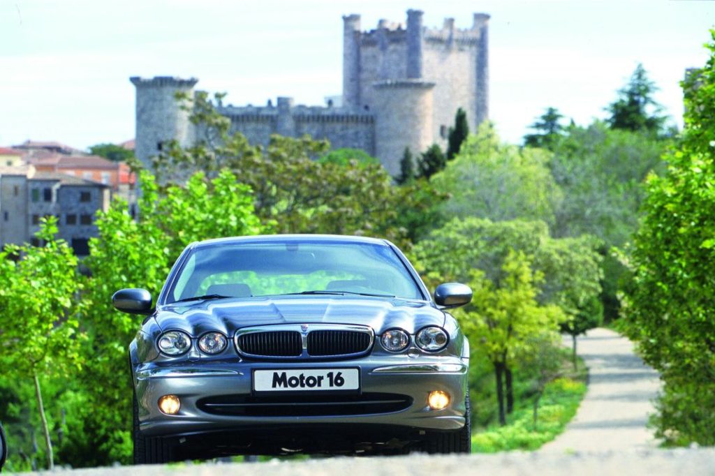 Jaguar: Historia y futuro de una marca abanderada del lujo y las prestaciones 3 Motor16 NUEVA JAGUAR XF Motor16