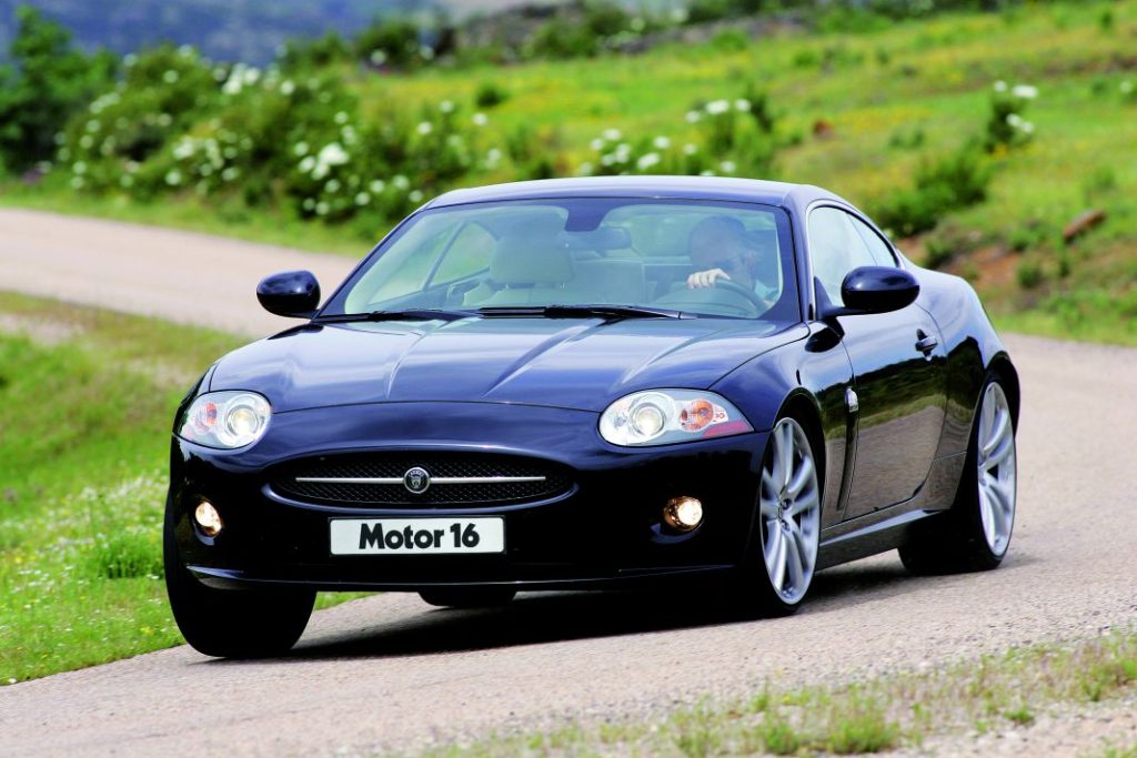 Jaguar: Historia y futuro de una marca abanderada del lujo y las prestaciones 4 Motor16 NUEVA JAGUAR XKR Motor16