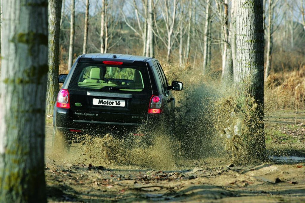 Historia y futuro de Land Rover: De tractor a berlina de lujo, pero siempre todoterreno 3 Motor16 NUEVA LAND ROVER FREELANDER Motor16