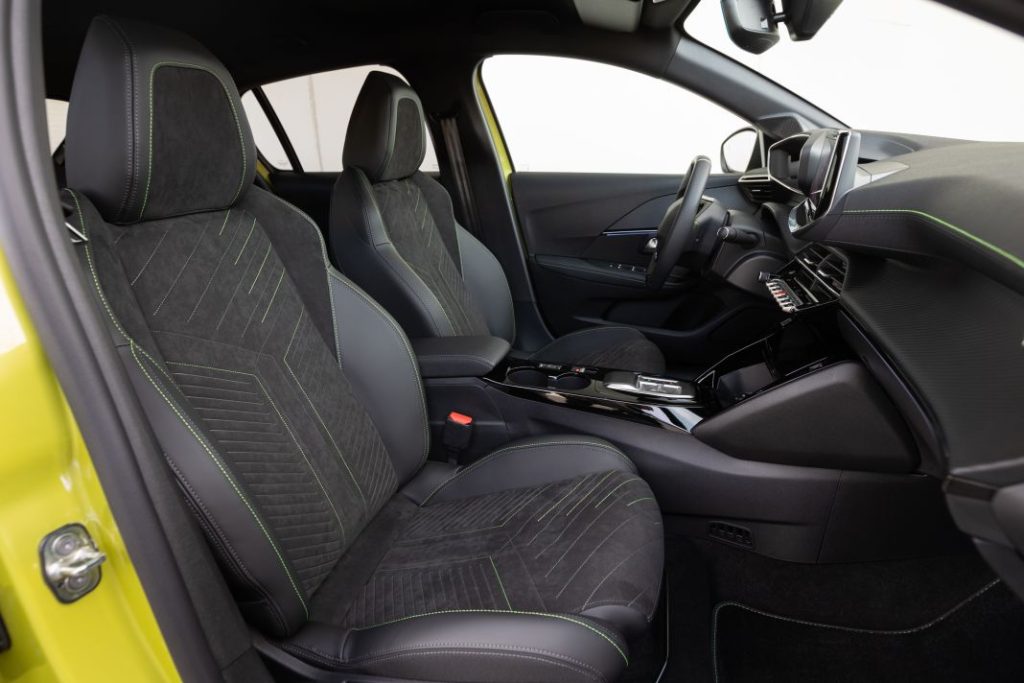 Primera prueba del Peugeot E-208 eléctrico 156 CV. Más potencia y mayor autonomía 17 Motor16 Peugeot E 208 prueba 41 Motor16