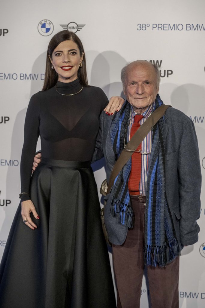 Premio bmw pintura 2023 maribel verd y anton Motor16