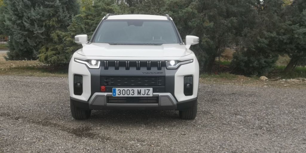 SsangYong Torres G15T 4x2 8 Motor16