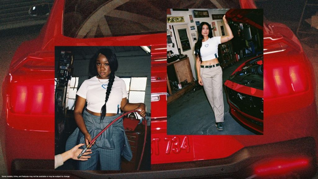El Ford vintage de Sydney Sweeney ('Euphoria') que ha inspirado una colección de ropa 9 Motor16 SydneySweeneyxFordMustang FOFTee 1920x1080 00 Motor16