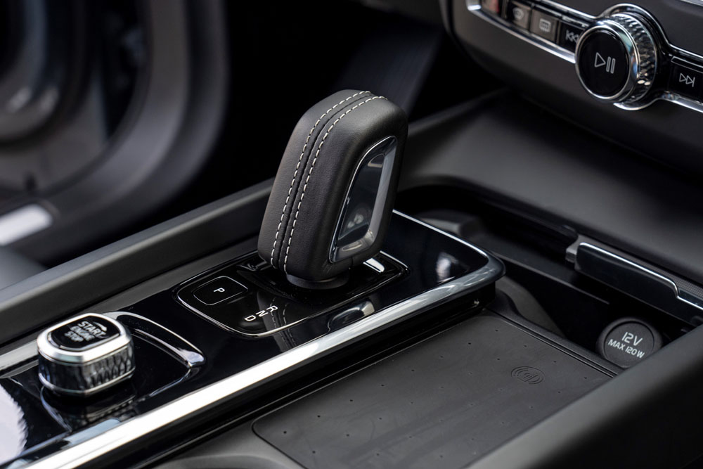 Probamos el nuevo Volvo XC60 T6 Recharge. Un PHEV que multiplica sus argumentos 9 Motor16 VOLVO XC60 RECHARGE T6 5 Motor16