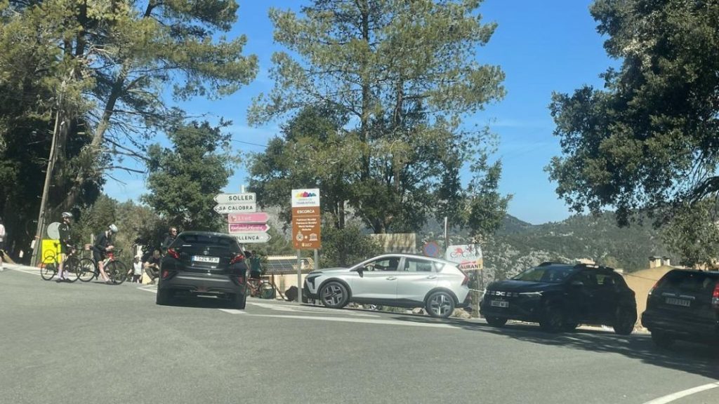 La Guardia Civil de Tráfico te explica qué es conducir 'encarrilado' y cómo afecta a tu seguridad 42 Motor16 carril