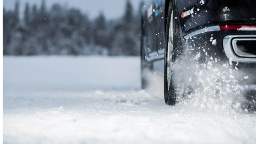 Con la llegada del invierno, y del frío, también se avecina la nieve. Si  quieres estar preparado, aquí tienes las mejores cadenas de nieve para tu  coche.