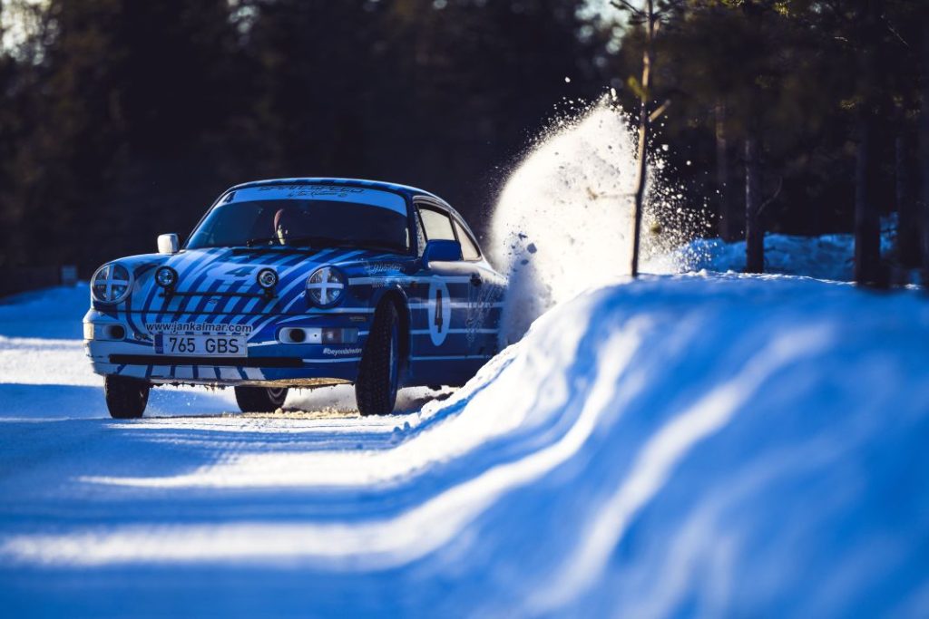 porsche 911 clasico Kalmar Beyond Adventure 12 Motor16