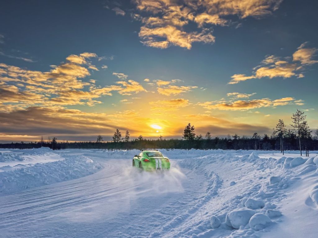 porsche 911 clasico Kalmar Beyond Adventure 27 Motor16