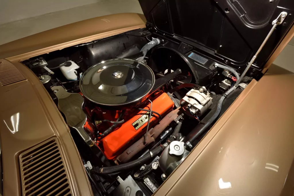 La colección de Corvette más colorida de 1963 sale a subasta 13 Motor16 1963 Corvette Mecum 01 5 Motor16