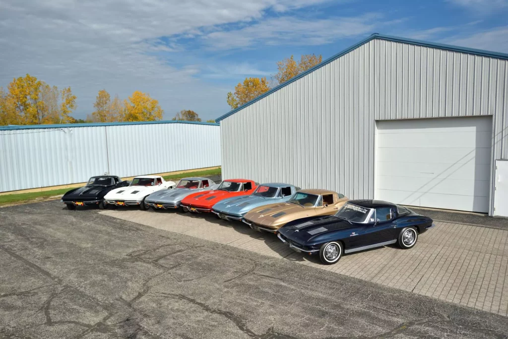 La colección de Corvette más colorida de 1963 sale a subasta 15 Motor16 1963 Corvette Mecum 01 7 Motor16