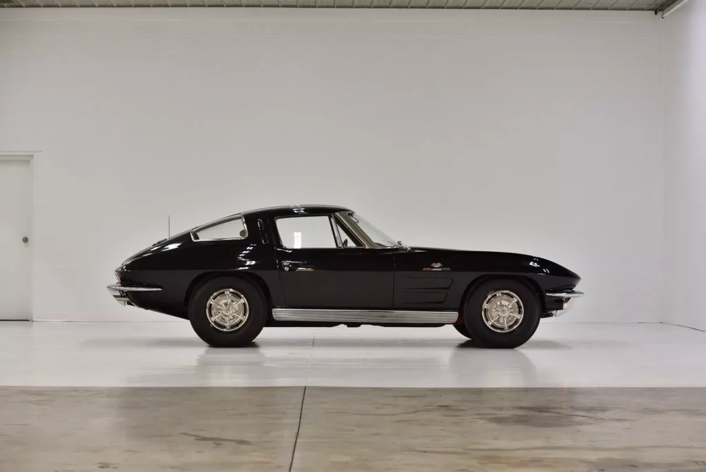 La colección de Corvette más colorida de 1963 sale a subasta 17 Motor16 1963 Corvette Mecum 02 1 Motor16