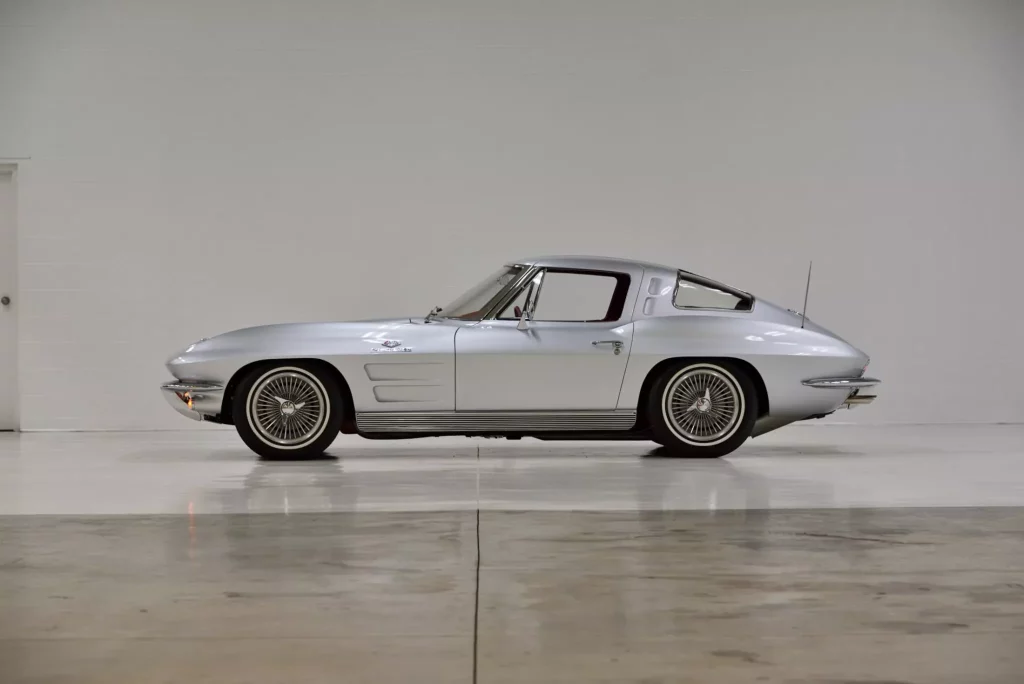 La colección de Corvette más colorida de 1963 sale a subasta 18 Motor16 1963 Corvette Mecum 02 2 Motor16