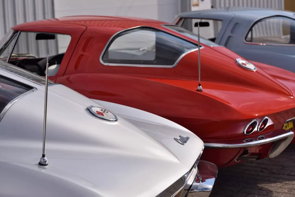La colección de Corvette más colorida de 1963 sale a subasta 23 Motor16 1963 Corvette Mecum 02 7 Motor16
