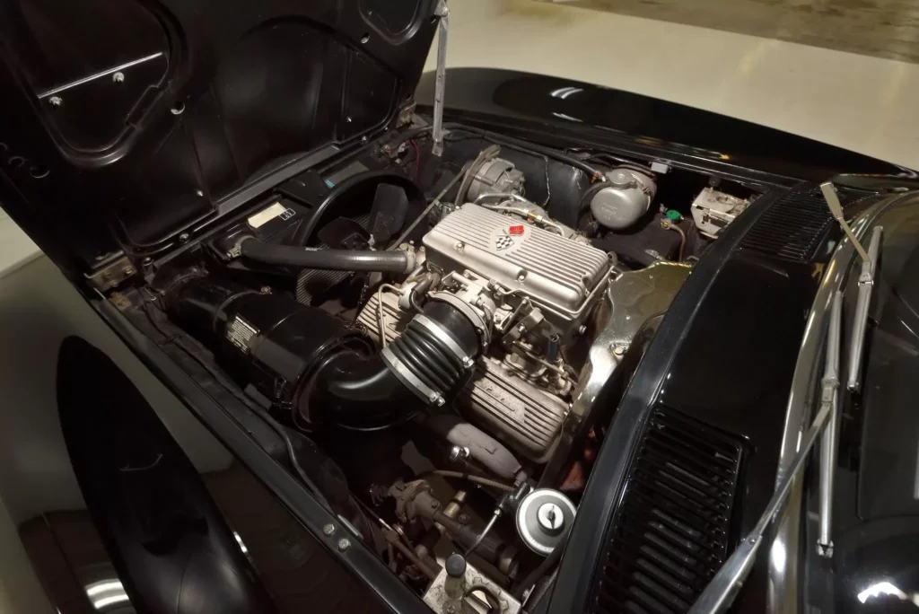 La colección de Corvette más colorida de 1963 sale a subasta 25 Motor16 1963 Corvette Mecum 03 1 Motor16