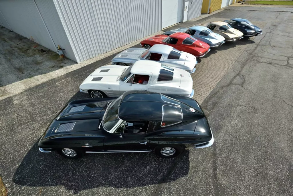 La colección de Corvette más colorida de 1963 sale a subasta 39 Motor16 1963 Corvette Mecum 04 7 Motor16