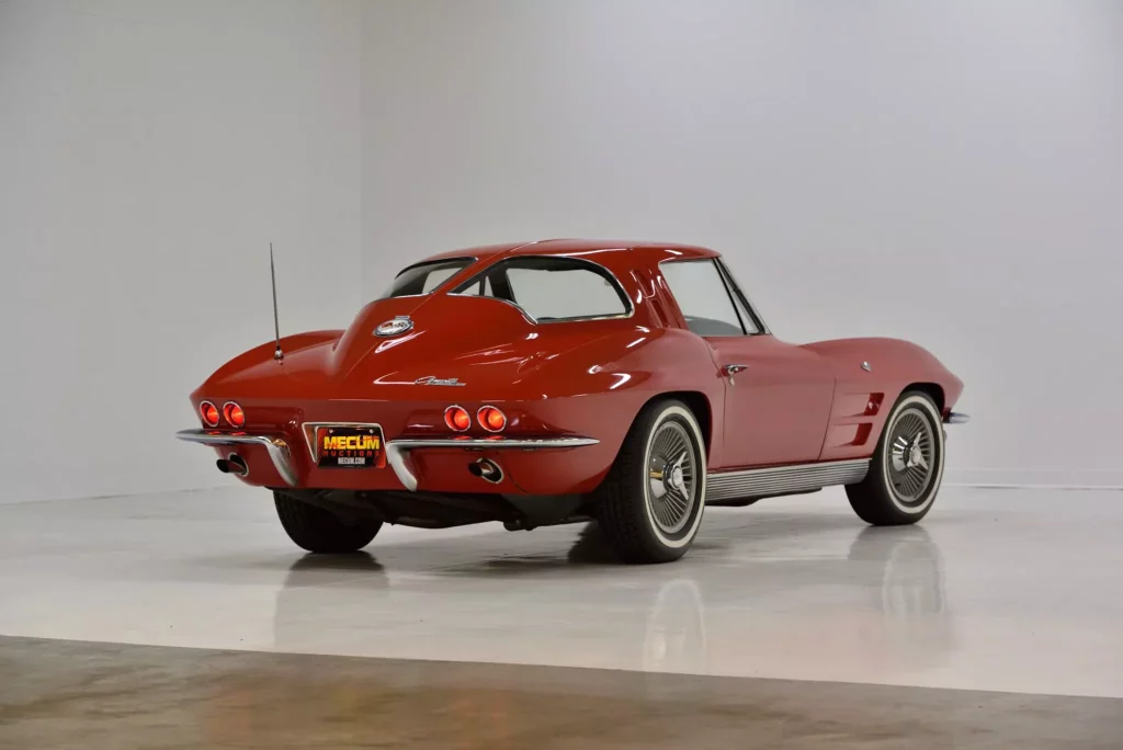 La colección de Corvette más colorida de 1963 sale a subasta 44 Motor16 1963 Corvette Mecum 05 4 Motor16