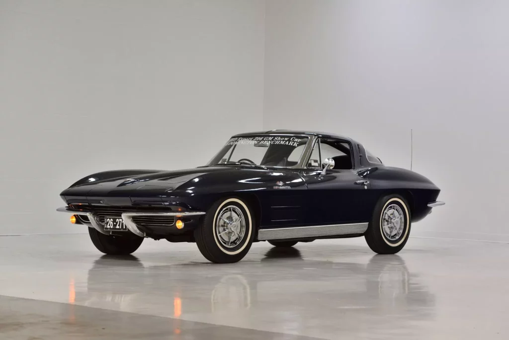 La colección de Corvette más colorida de 1963 sale a subasta 46 Motor16 1963 Corvette Mecum 05 6 Motor16