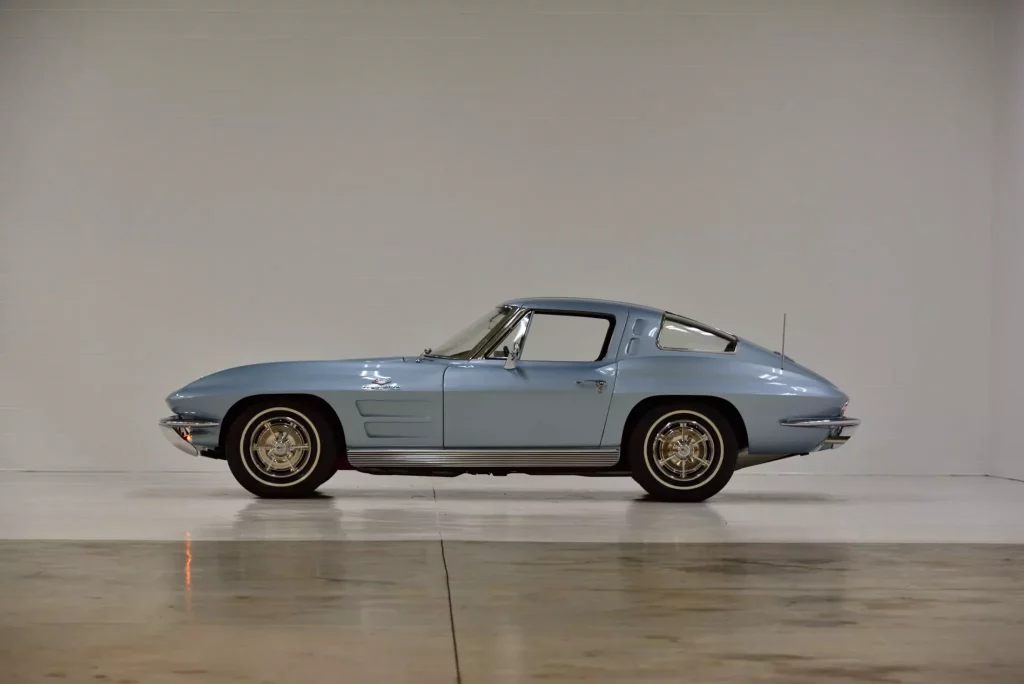 La colección de Corvette más colorida de 1963 sale a subasta 47 Motor16 1963 Corvette Mecum 05 7 Motor16
