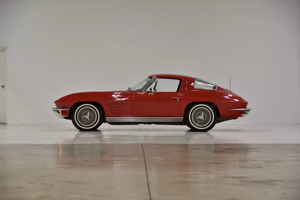 La colección de Corvette más colorida de 1963 sale a subasta 51 Motor16 1963 Corvette Mecum 06 4 Motor16