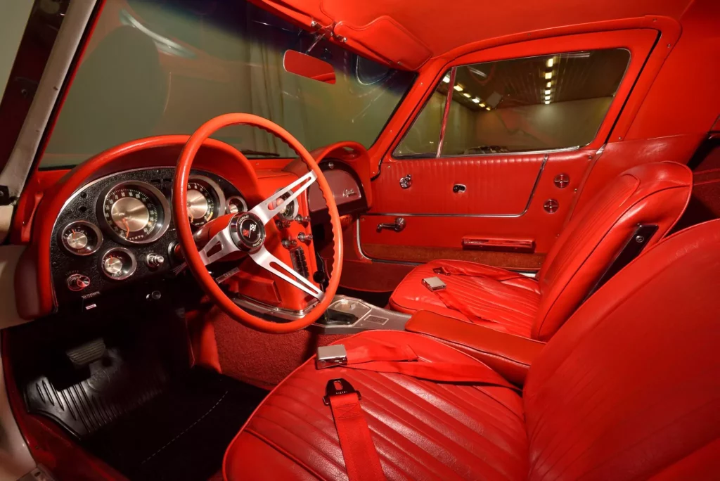 La colección de Corvette más colorida de 1963 sale a subasta 58 Motor16 1963 Corvette Mecum 07 3 Motor16
