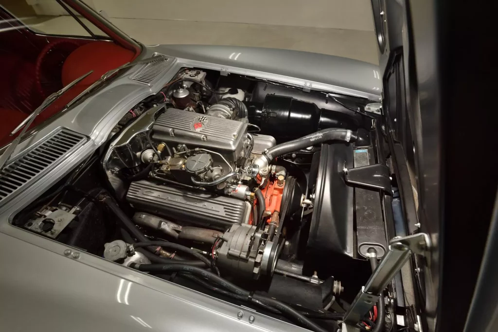 La colección de Corvette más colorida de 1963 sale a subasta 64 Motor16 1963 Corvette Mecum 08 2 Motor16
