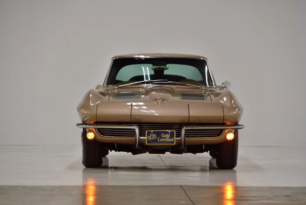 La colección de Corvette más colorida de 1963 sale a subasta 67 Motor16 1963 Corvette Mecum 08 5 Motor16