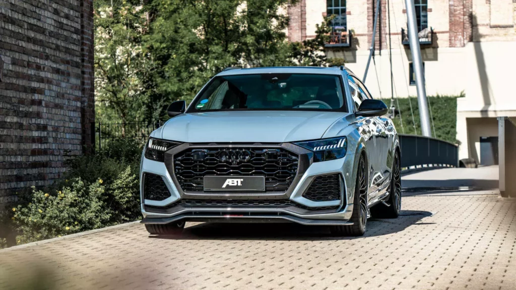 2023 ABT Audi RS Q8. Imagen delantera.