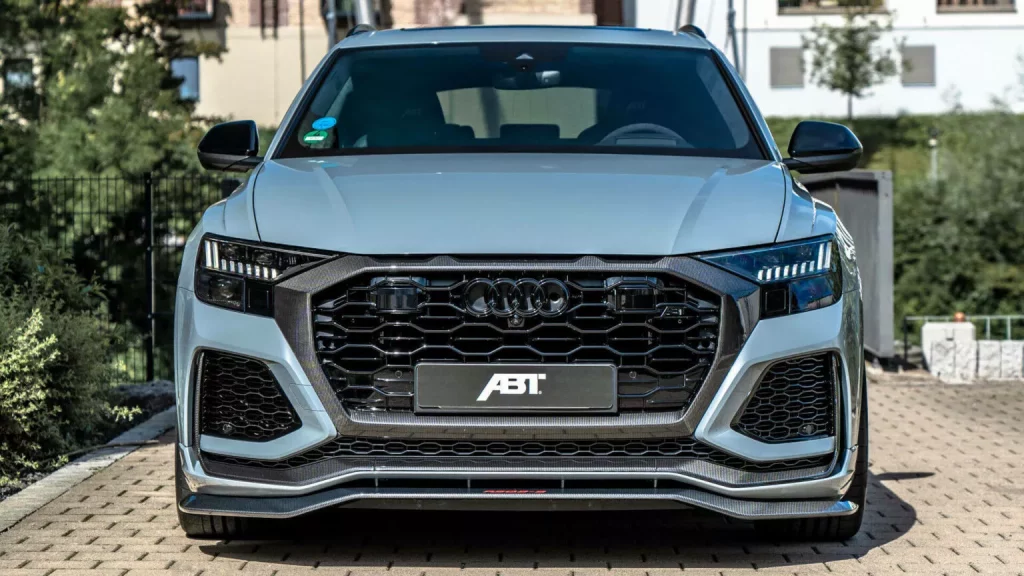 2023 ABT Audi RS Q8. Imagen frontal.