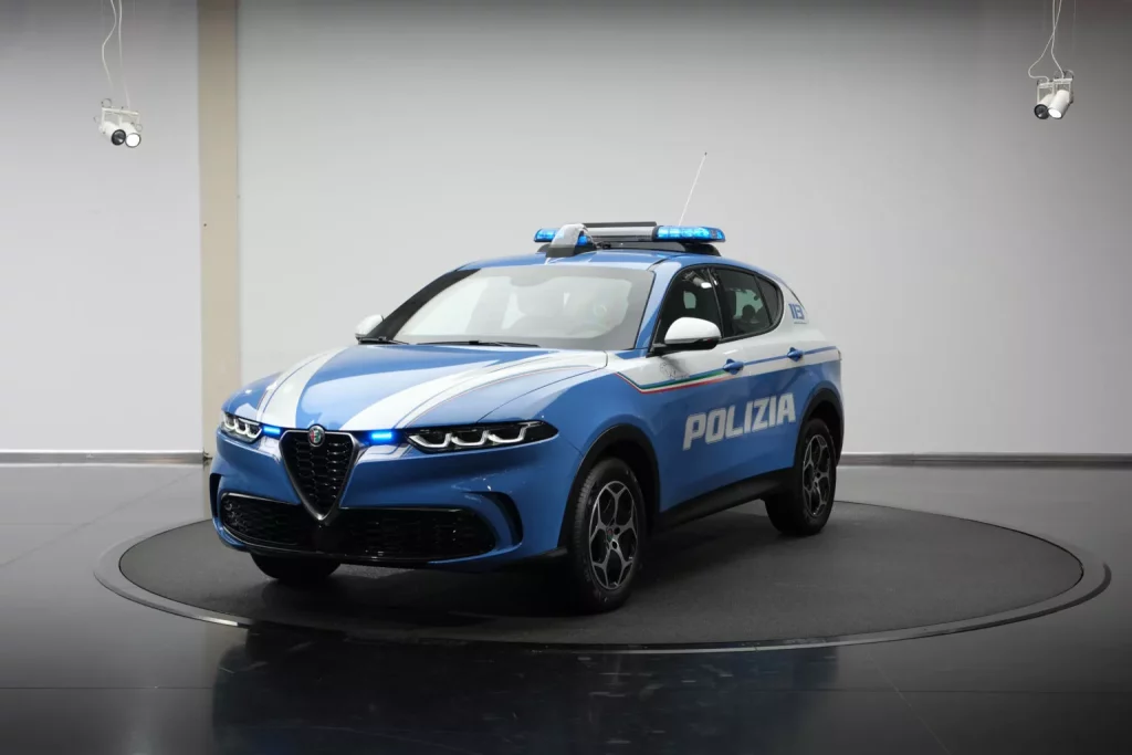 2023 Alfa Romeo Tonale SUV Polizia di Stato 1 Motor16