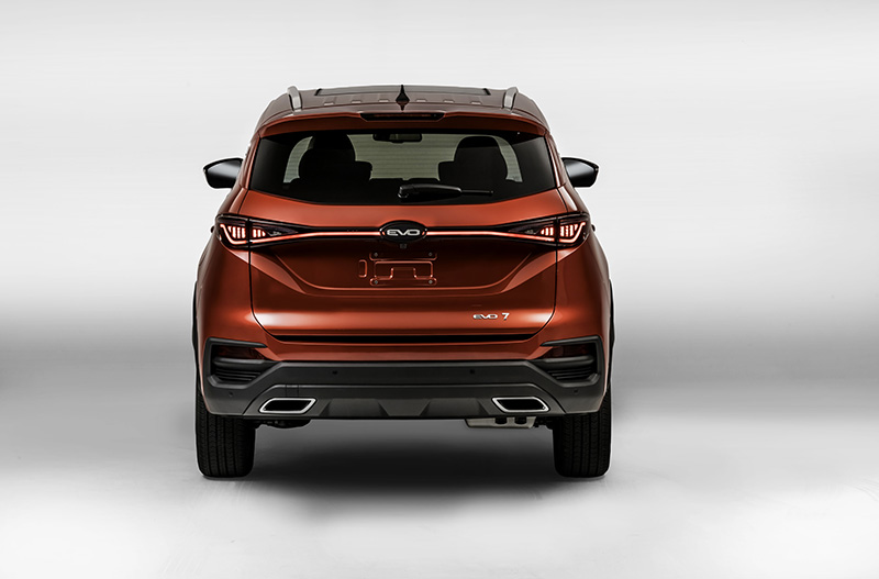 EVO aterriza en España con el EVO 7, un SUV de lo más exclusivo 18 Motor16 2023 EVO 7 13 Motor16
