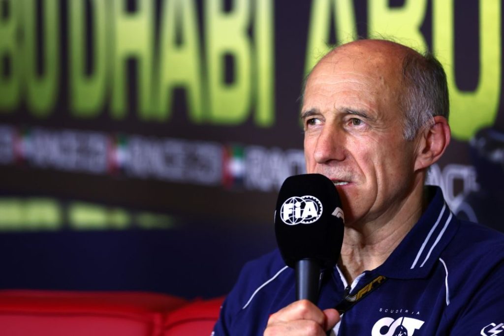 Adiós a Franz Tost, uno de los últimos rockeros de la Fórmula 1 4 Motor16 2023 Franz Tost 1 Motor16