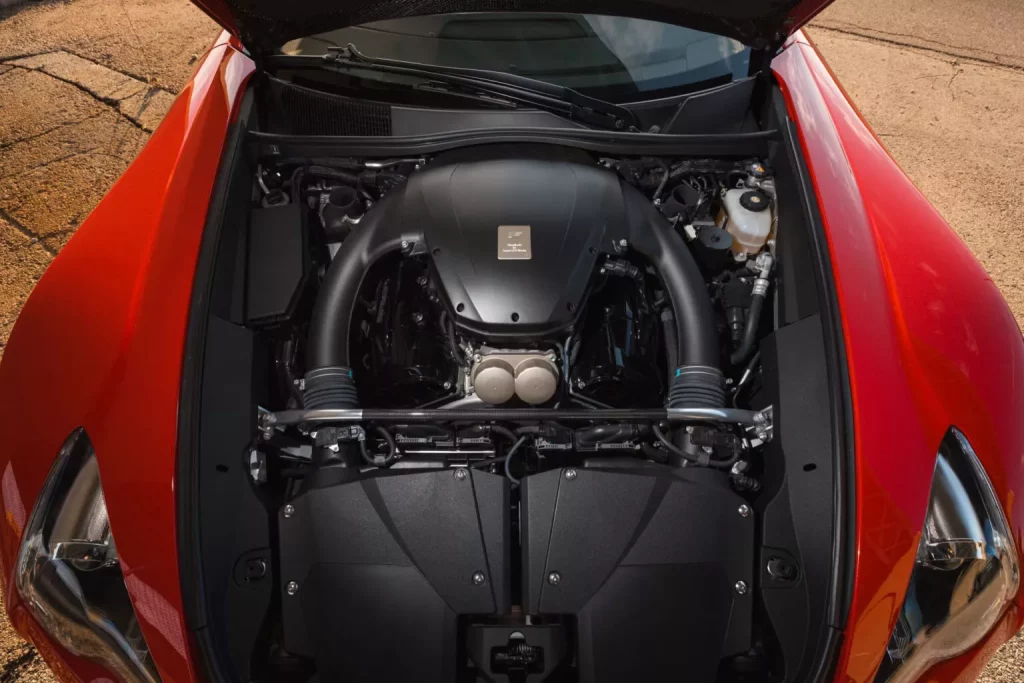 2023 Lexus LFA Mecum. Imagen motor.