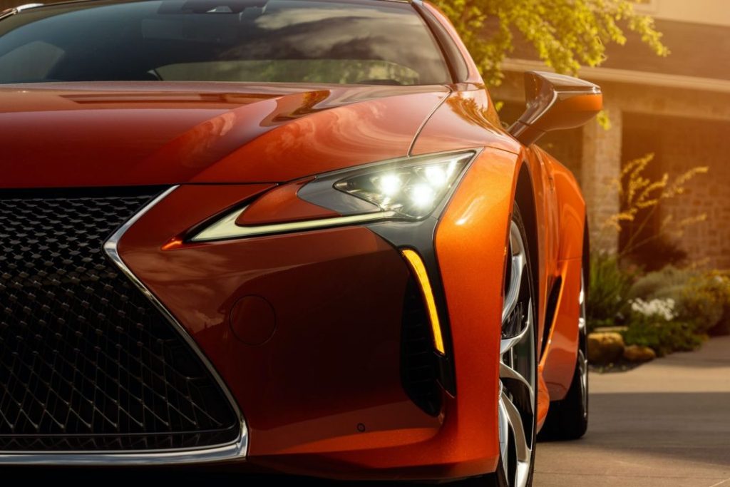 La pasión por su Lexus LC 500 le lleva a conducirlo 100.000 km al año 3 Motor16 2023 Lexus LC 500 Pridemore. Imagen detalle.
