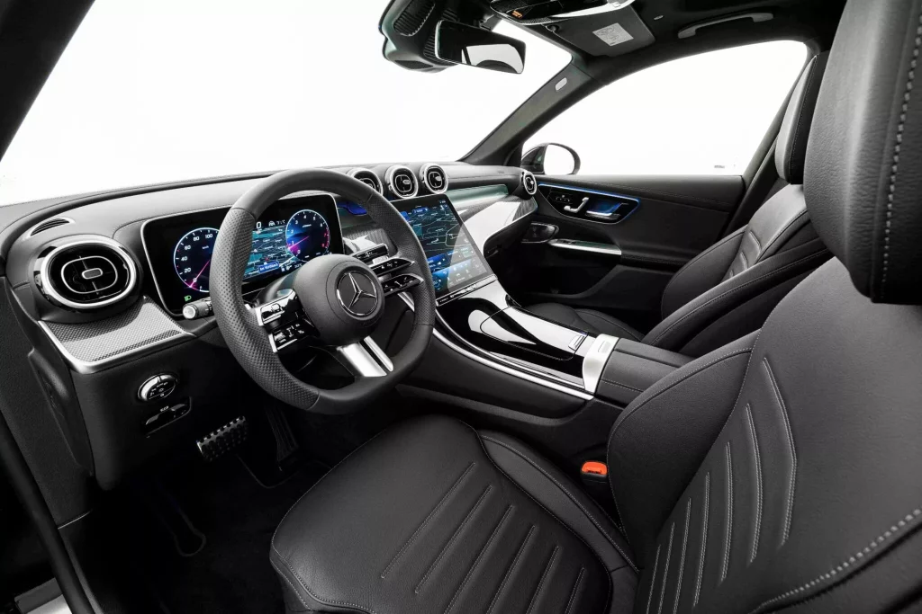 2023 Mercedes-Benz GLC 300 4Matic Brabus. Imagen interior.