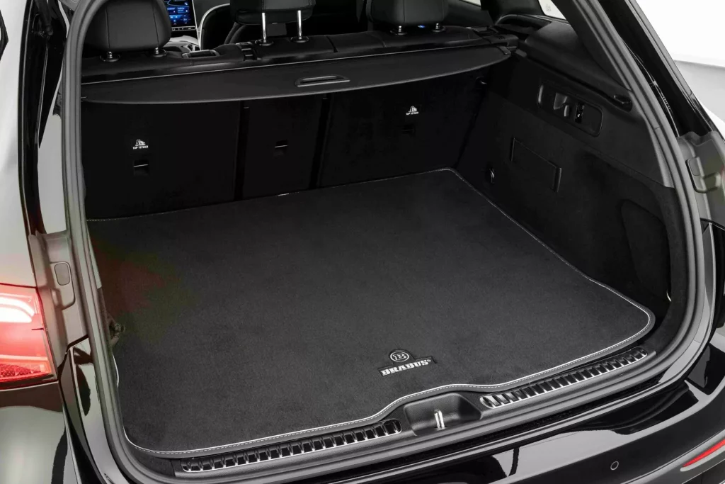 2023 Mercedes Benz GLC 300 4Matic Brabus 33 Motor16