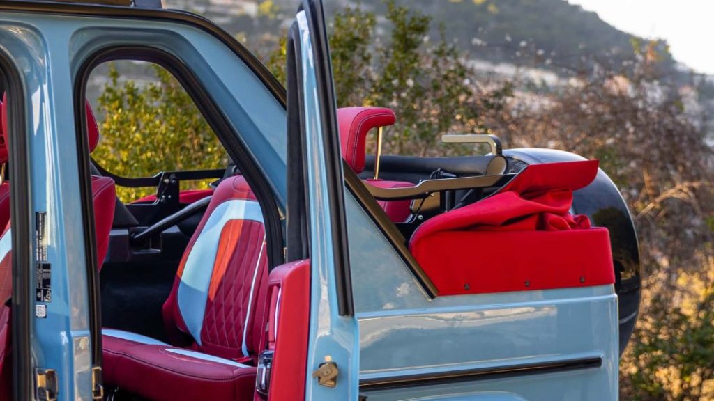 2023 Mercedes-AMG G63 Cabriolet. Imagen detalle puerta.